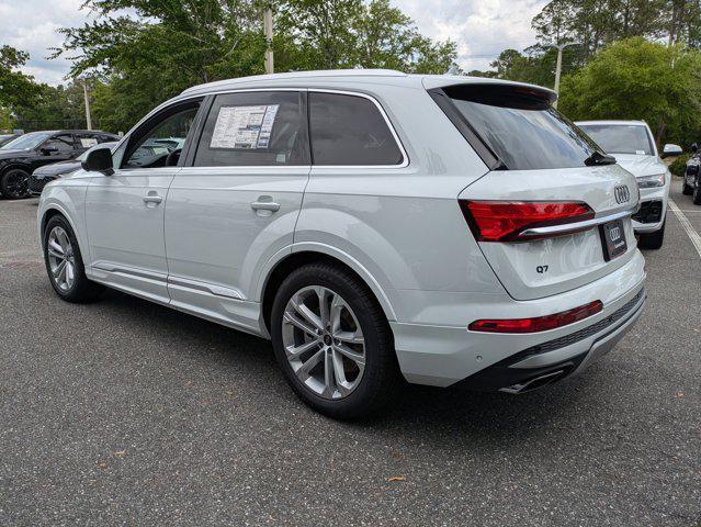 new 2025 Audi Q7 car, priced at $74,600