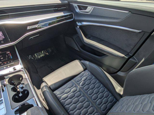 new 2025 Audi RS 6 Avant car, priced at $155,265