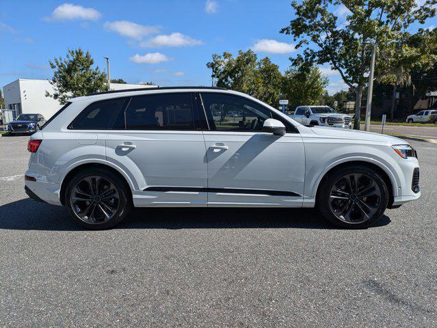 new 2026 Audi Q7 car, priced at $78,140