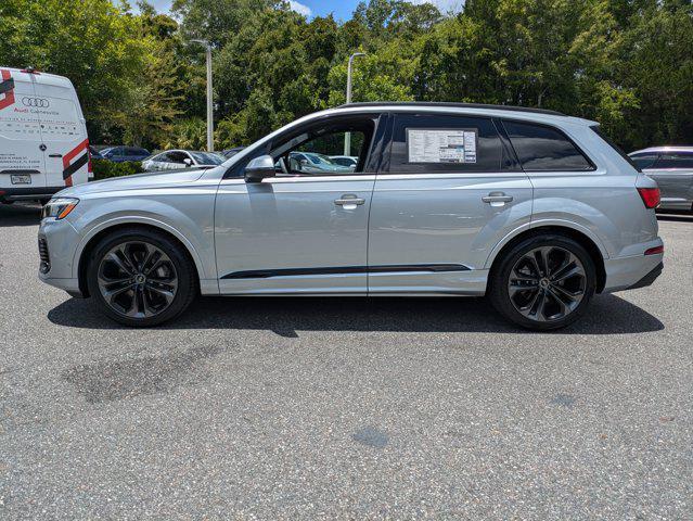 new 2025 Audi Q7 car, priced at $77,305