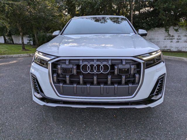 new 2025 Audi Q7 car, priced at $69,455