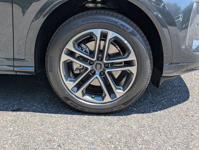 new 2025 Audi Q5 car, priced at $60,175
