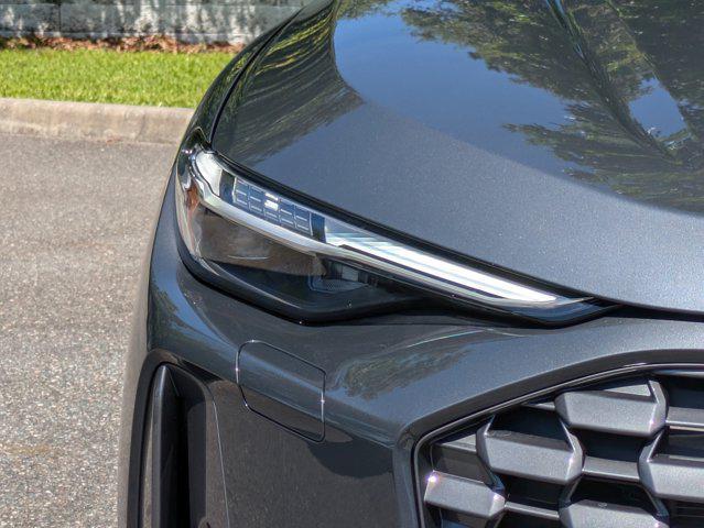 new 2025 Audi Q5 car, priced at $60,175