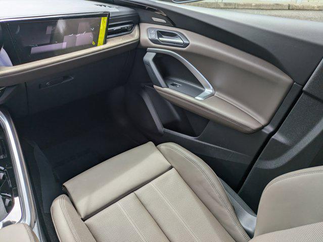 new 2025 Audi Q5 car, priced at $64,900