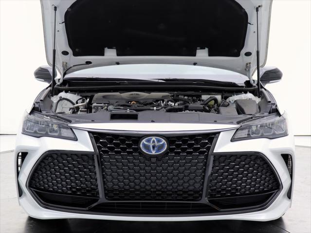 used 2022 Toyota Avalon Hybrid car, priced at $33,299