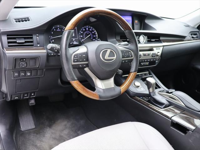 used 2018 Lexus ES 350 car, priced at $25,776