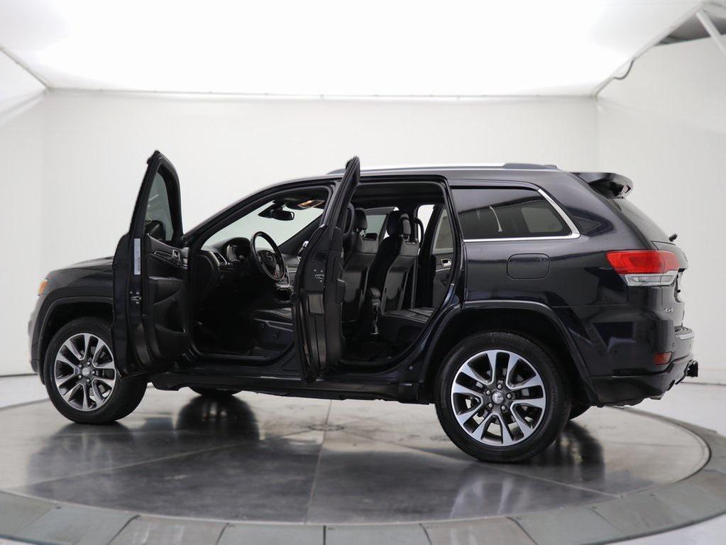used 2017 Jeep Grand Cherokee car, priced at $20,505