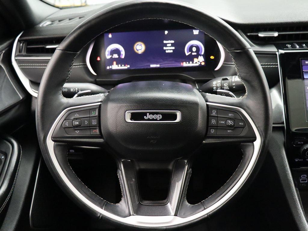 used 2022 Jeep Grand Cherokee car, priced at $28,824