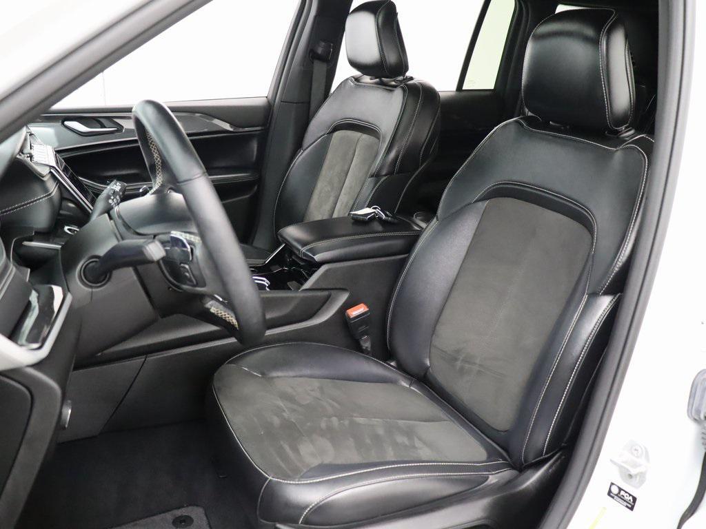 used 2022 Jeep Grand Cherokee car, priced at $28,824