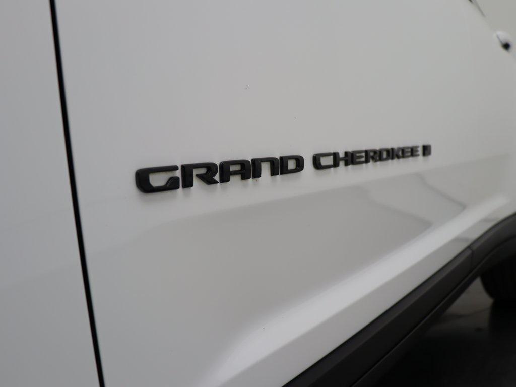 used 2022 Jeep Grand Cherokee car, priced at $28,824