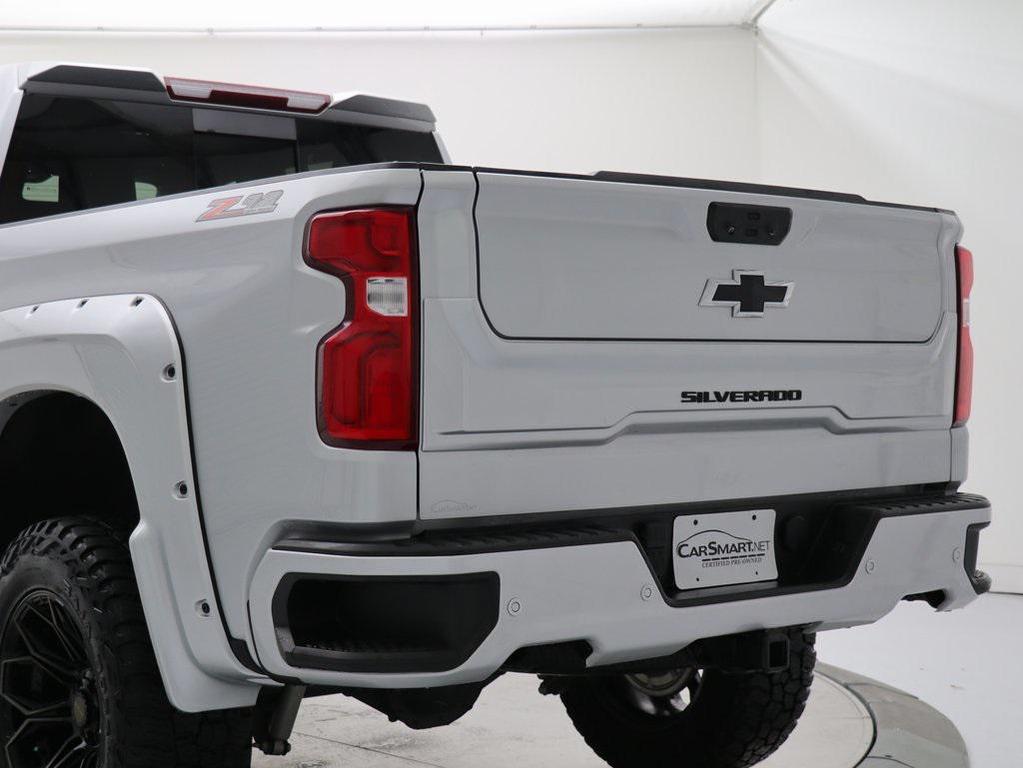 used 2022 Chevrolet Silverado 1500 car, priced at $55,900