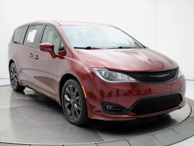 used 2018 Chrysler Pacifica car, priced at $19,222