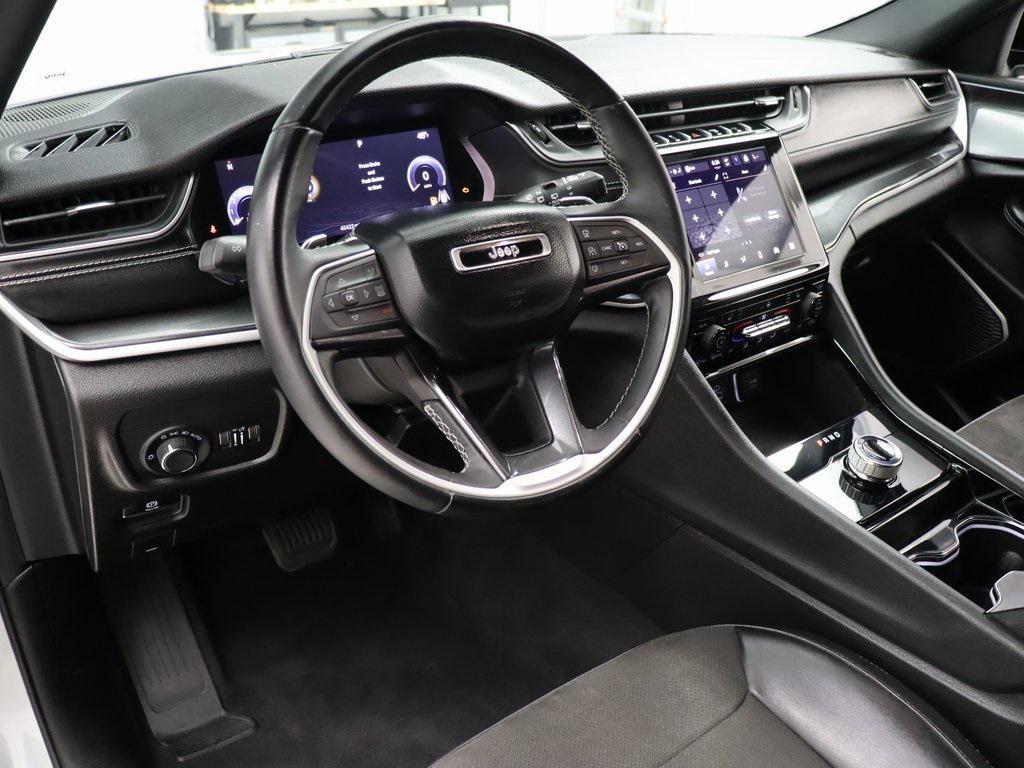 used 2022 Jeep Grand Cherokee L car, priced at $28,998