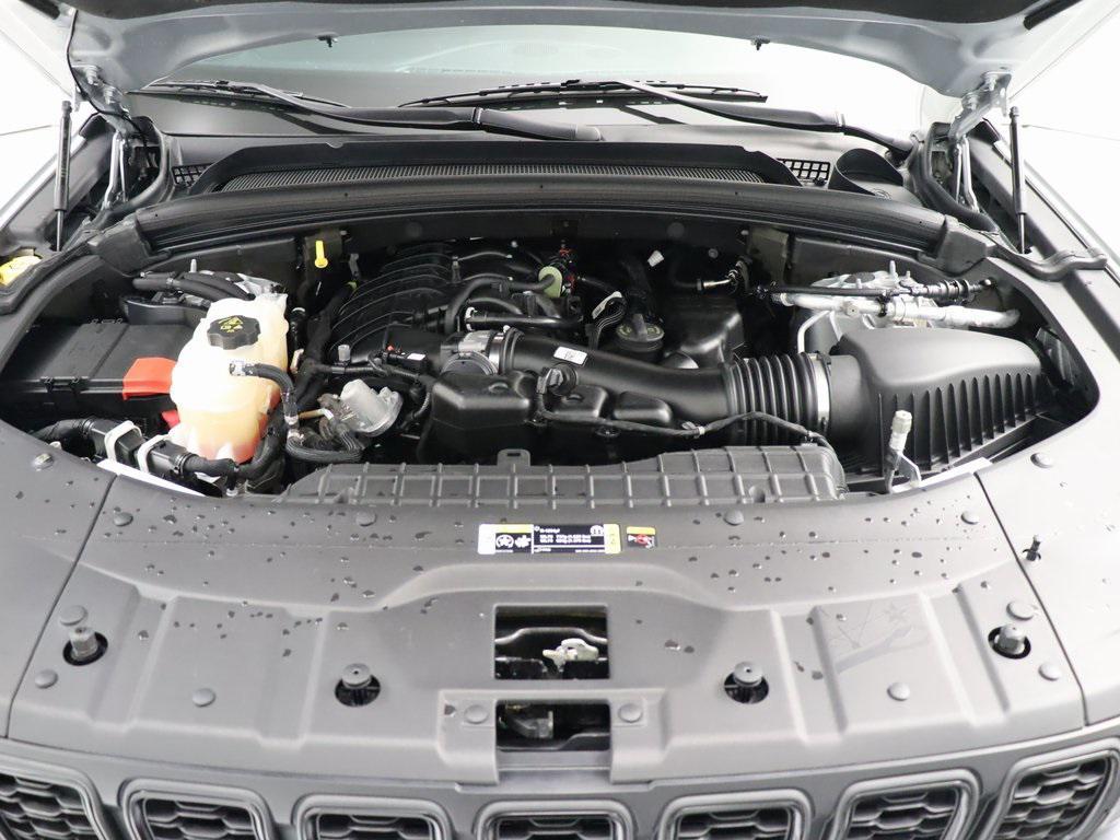 used 2022 Jeep Grand Cherokee L car, priced at $28,998