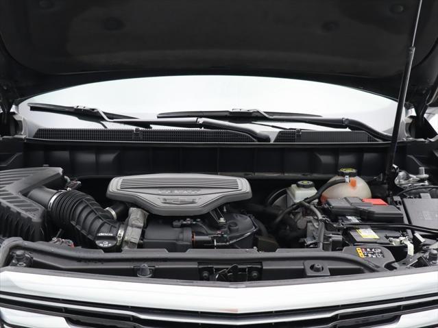 used 2019 Cadillac XT5 car, priced at $22,447