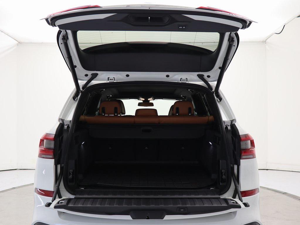used 2021 BMW X5 car, priced at $41,876