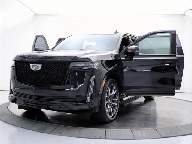 used 2021 Cadillac Escalade ESV car, priced at $63,497