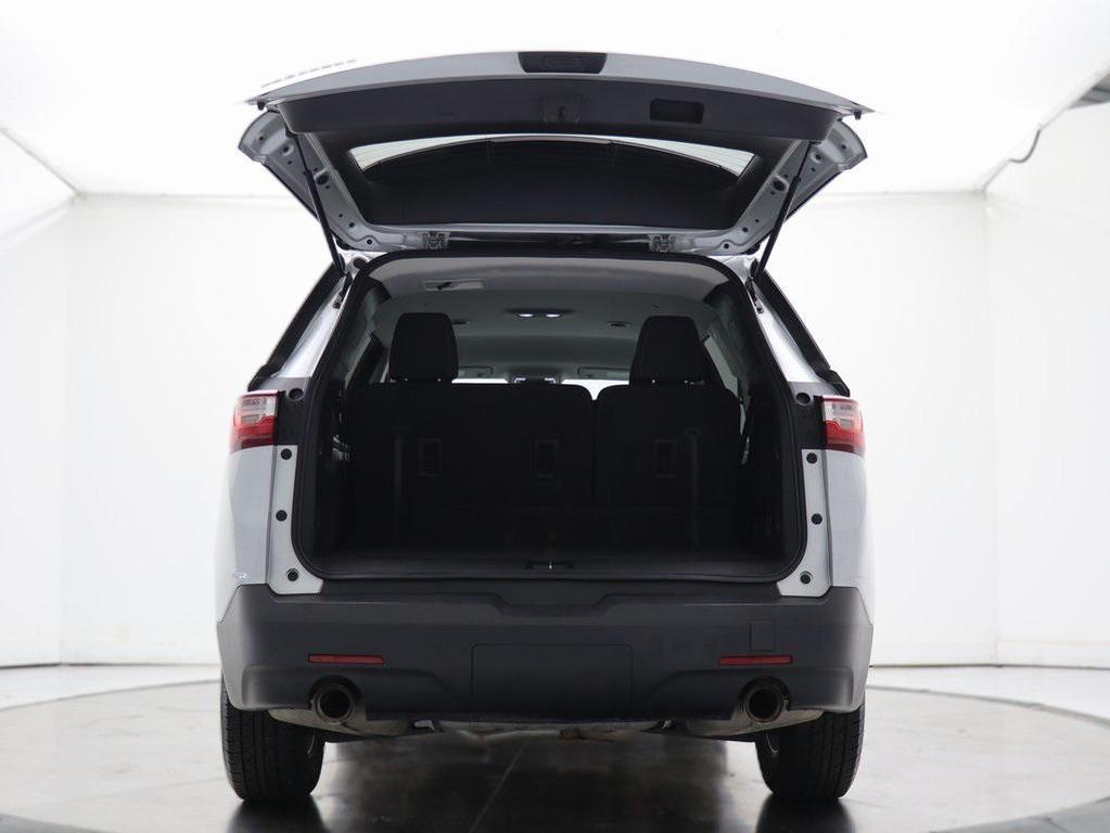 used 2020 Chevrolet Traverse car, priced at $15,668