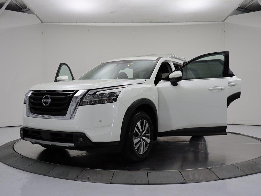 used 2022 Nissan Pathfinder car, priced at $26,998