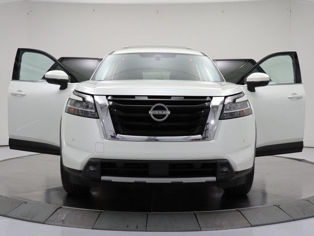 used 2022 Nissan Pathfinder car, priced at $26,998