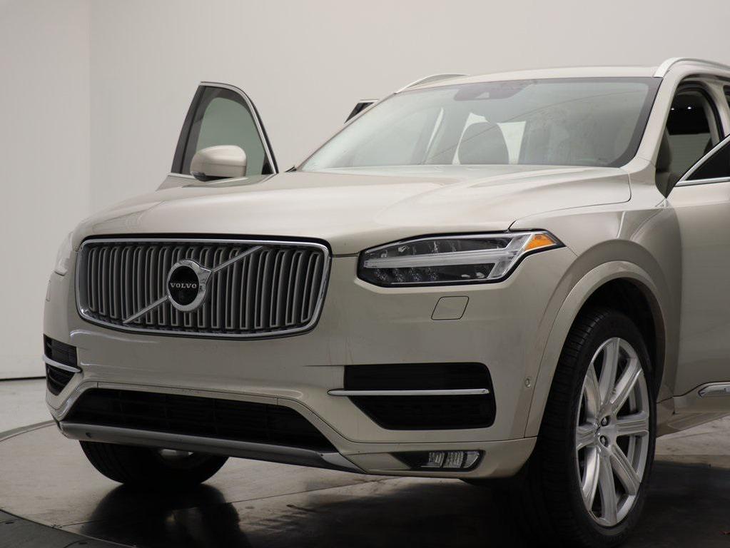used 2018 Volvo XC90 car, priced at $20,994