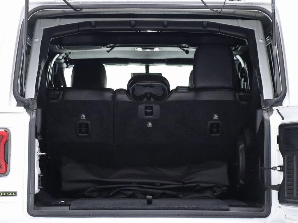 used 2021 Jeep Wrangler Unlimited car, priced at $37,895