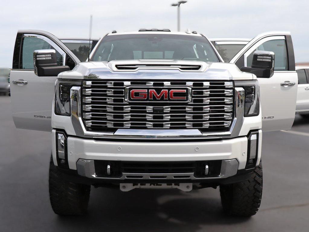 used 2024 GMC Sierra 2500 car, priced at $69,899
