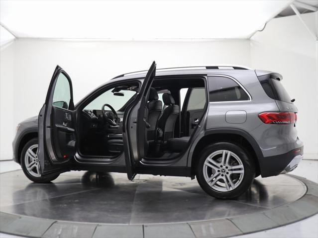 used 2020 Mercedes-Benz GLB 250 car, priced at $23,951