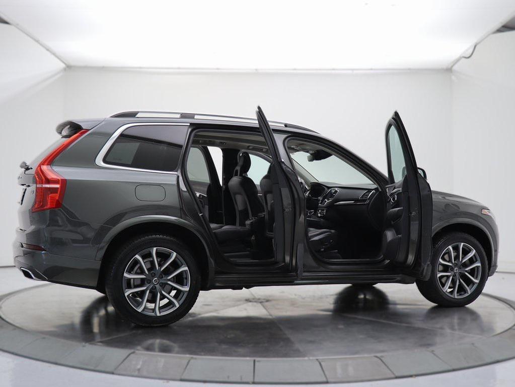 used 2018 Volvo XC90 car, priced at $19,349
