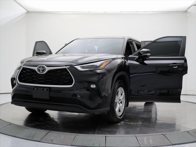 used 2023 Toyota Highlander car, priced at $33,815