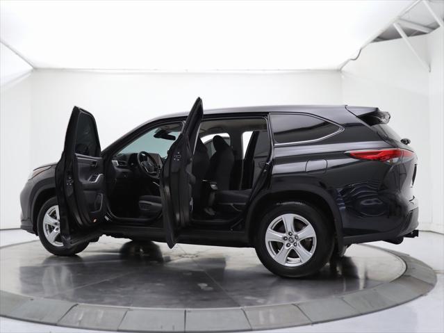 used 2023 Toyota Highlander car, priced at $33,815