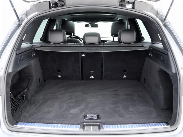 used 2019 Mercedes-Benz GLC 300 car, priced at $19,446