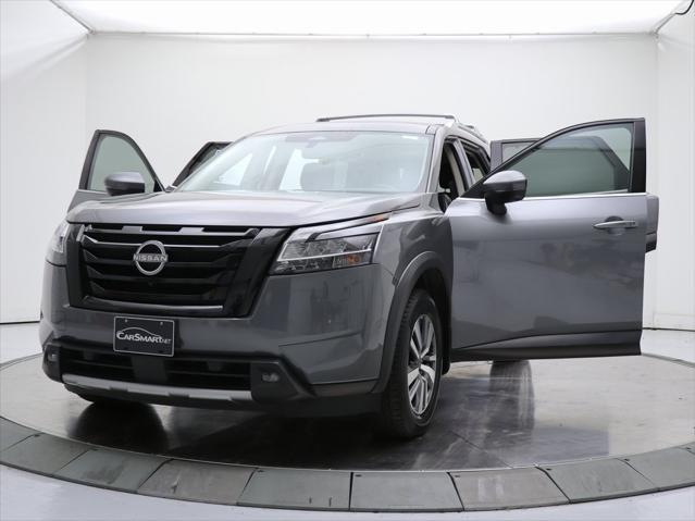 used 2023 Nissan Pathfinder car, priced at $30,967