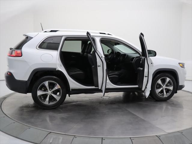 used 2019 Jeep Cherokee car, priced at $17,891