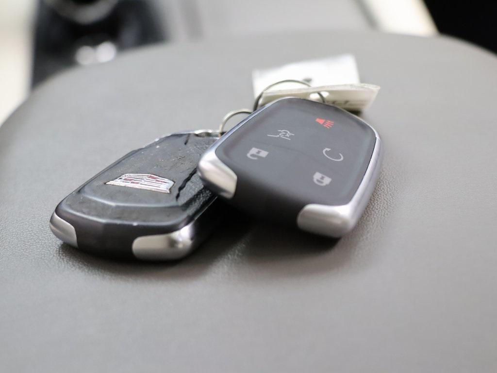 used 2022 Cadillac XT6 car, priced at $35,921