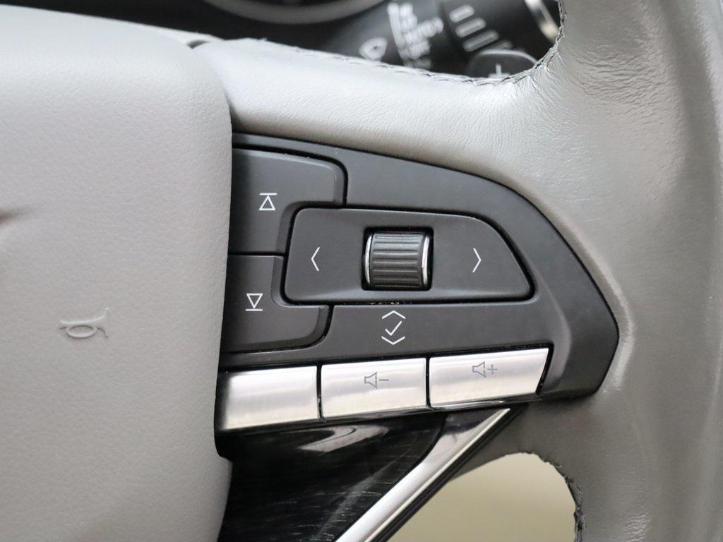 used 2022 Cadillac XT6 car, priced at $35,921