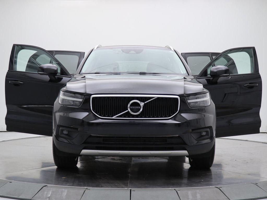 used 2021 Volvo XC40 car, priced at $22,967