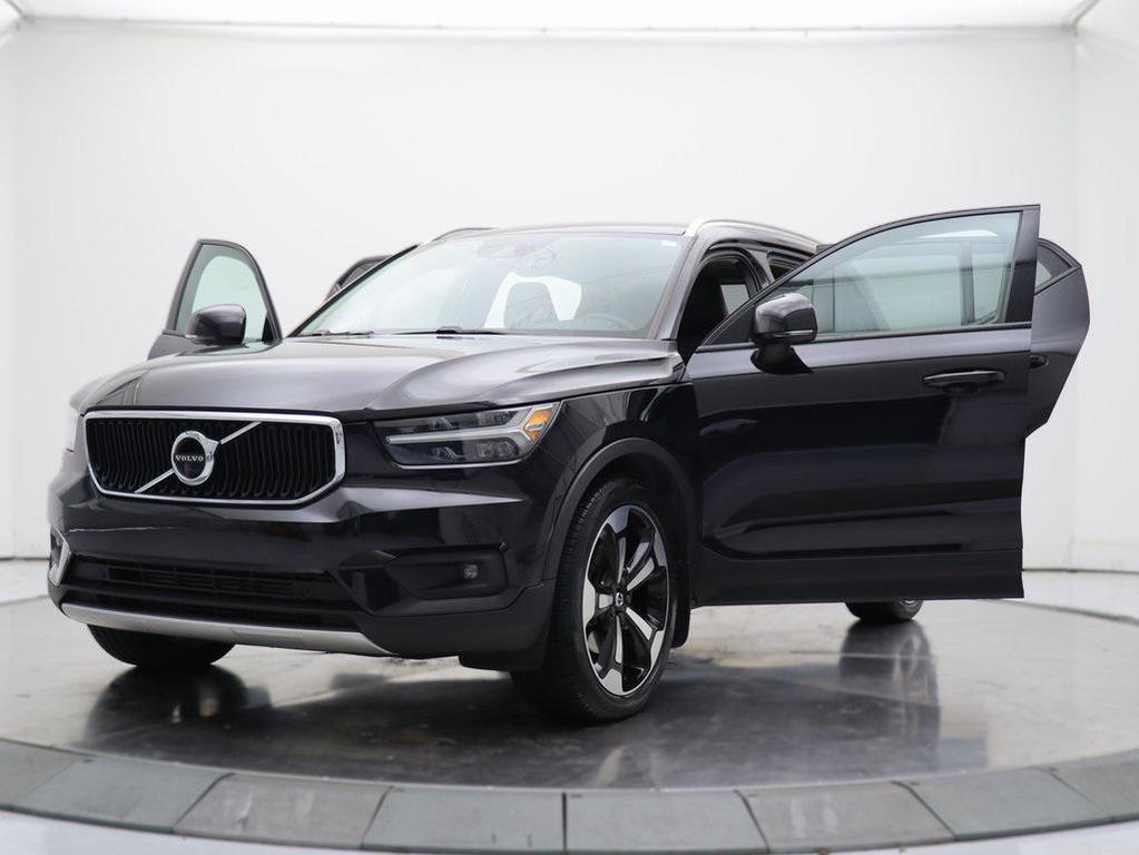 used 2021 Volvo XC40 car, priced at $22,967