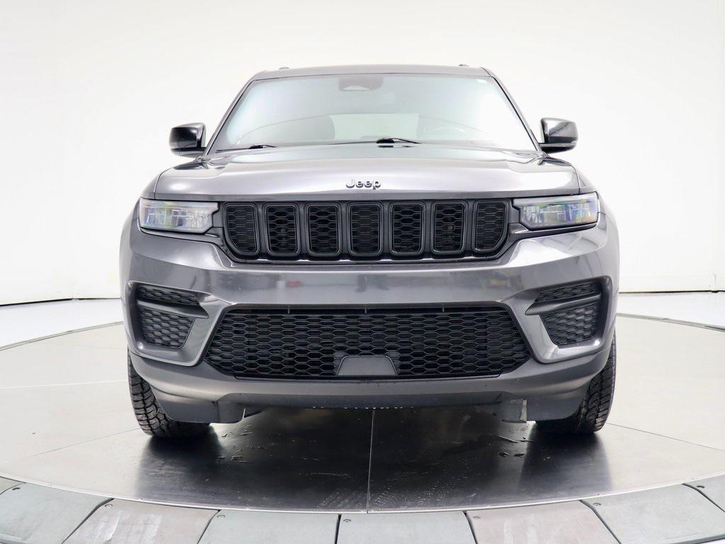 used 2022 Jeep Grand Cherokee car, priced at $28,997