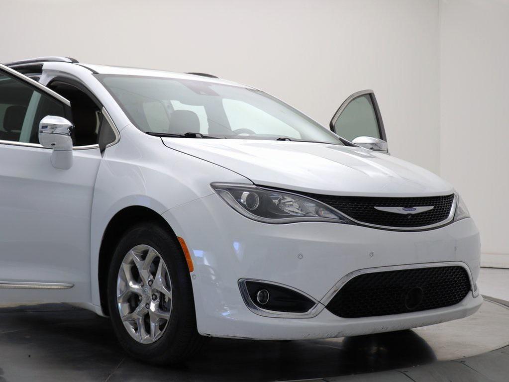 used 2019 Chrysler Pacifica car, priced at $20,876