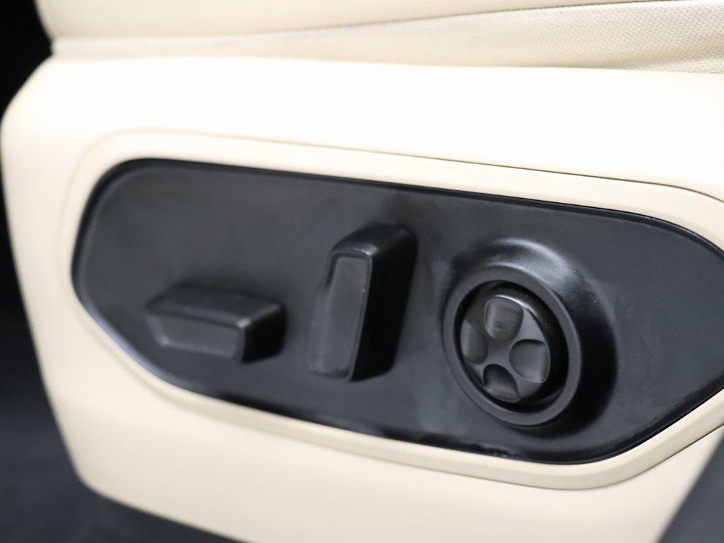 used 2023 Jeep Grand Cherokee L car, priced at $29,512