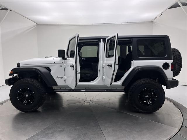 used 2019 Jeep Wrangler Unlimited car, priced at $25,932