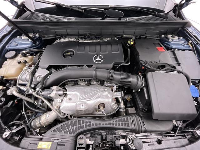 used 2022 Mercedes-Benz GLB 250 car, priced at $26,800