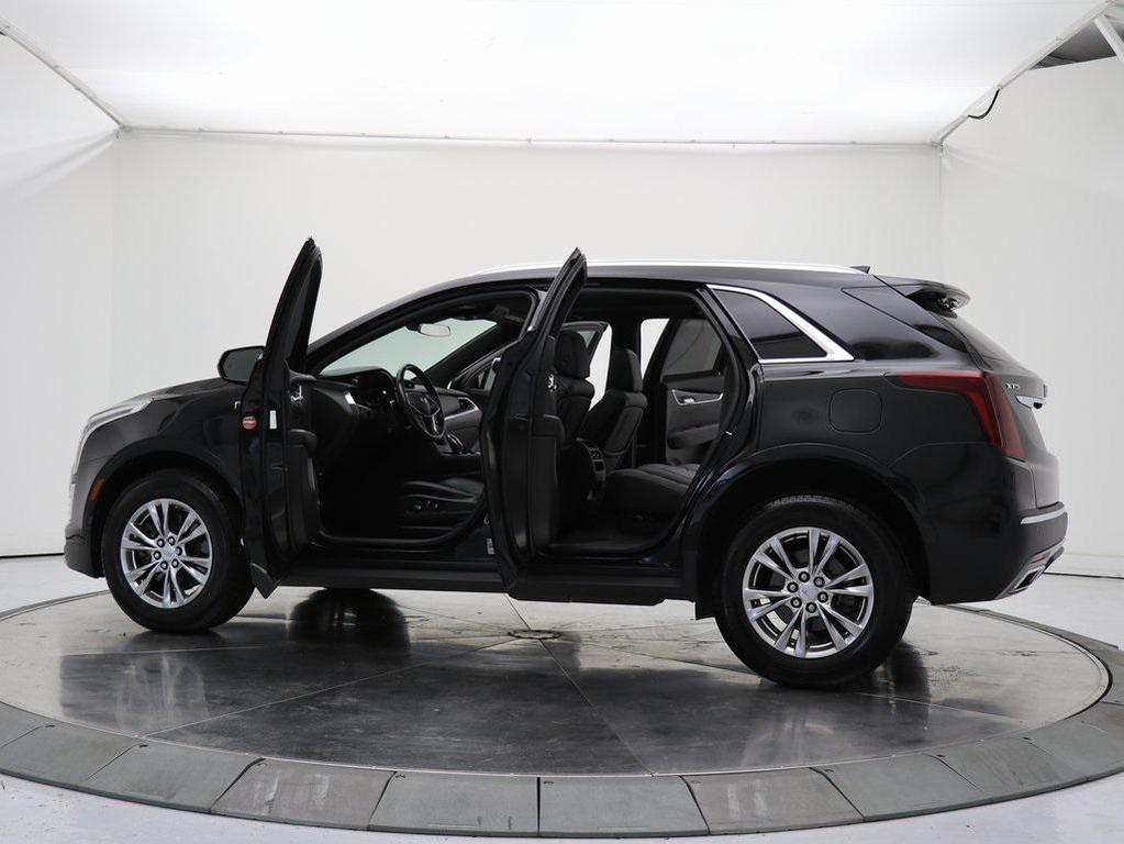 used 2020 Cadillac XT5 car, priced at $26,996