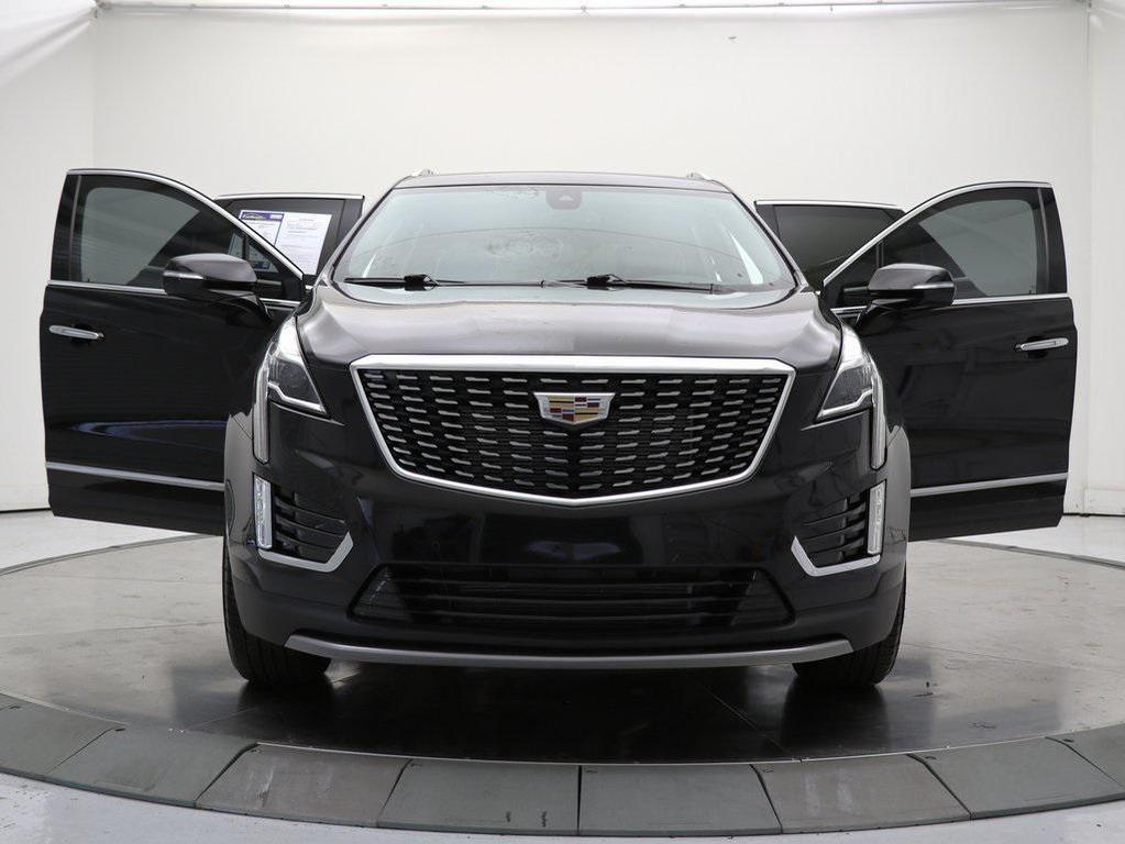 used 2020 Cadillac XT5 car, priced at $26,996