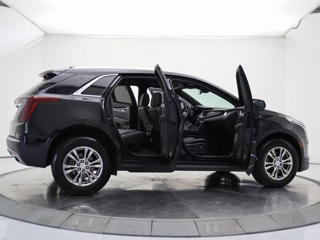 used 2020 Cadillac XT5 car, priced at $26,996