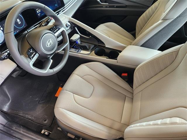 new 2025 Hyundai Elantra car, priced at $26,945