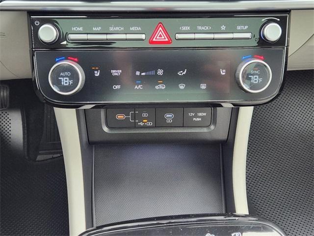 new 2025 Hyundai TUCSON Hybrid car, priced at $37,115
