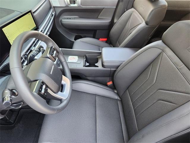 new 2025 Hyundai Santa Fe car, priced at $41,550