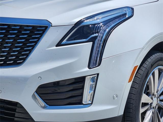 used 2021 Cadillac XT5 car, priced at $30,491
